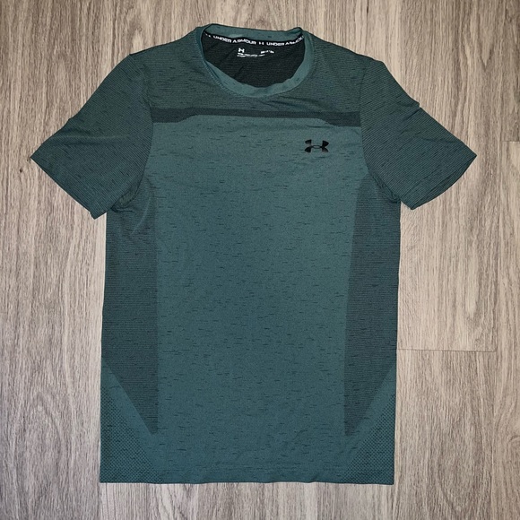 Under Armour Workout Tee Shirt size Small - Picture 1 of 7